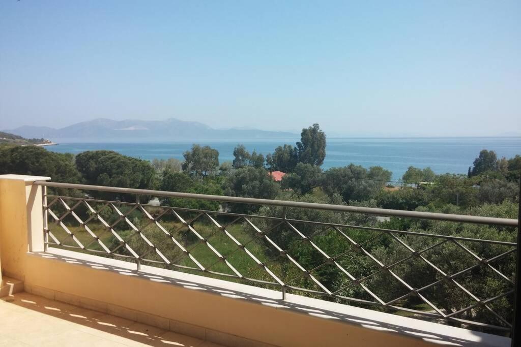 Seaside Villa Andronikos Amarynthos Bagian luar foto